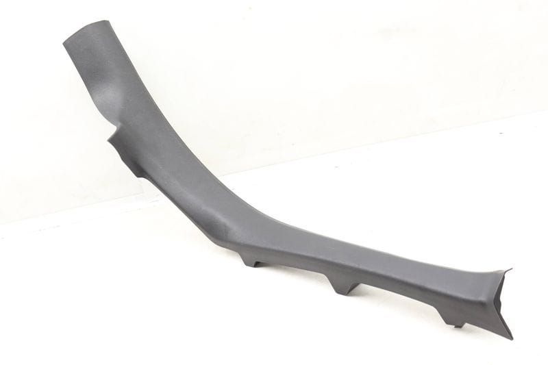 Pillar Scuff Plate / Door Sill 8W8867768A — Used (SKU 545009)