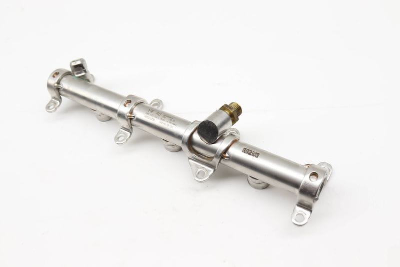 Fuel Rail 06M133316L — Used (SKU 555934)