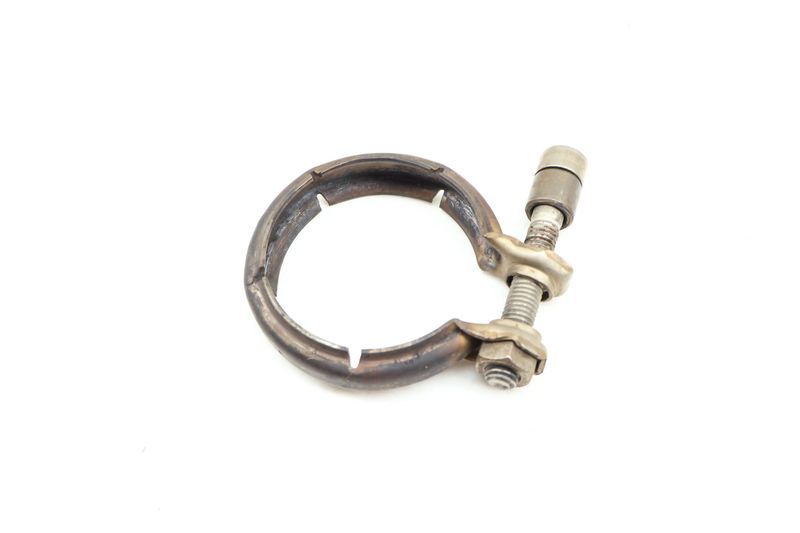 Turbo / Turbocharger Clamp 059253139D — Used (SKU 656588)
