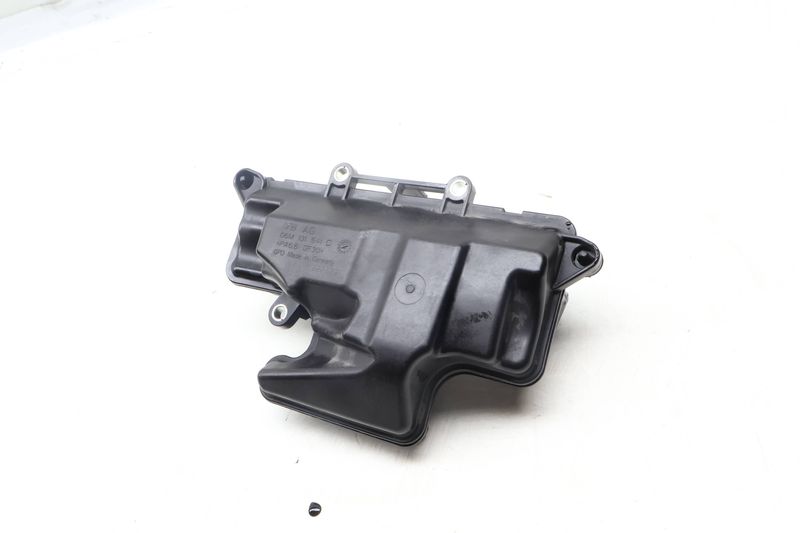 Vacuum Reservoir / Tank 06M131541C — Used (SKU 656791)