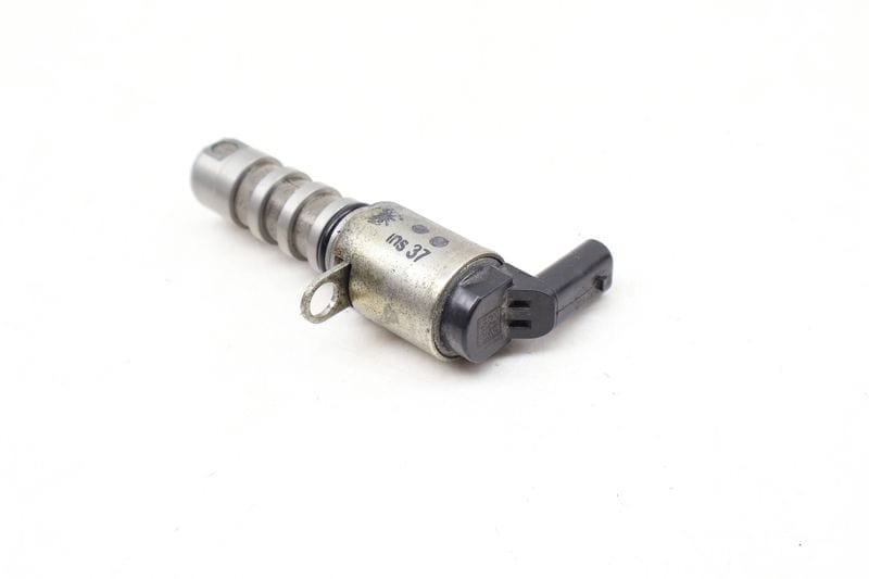 Cam / Camshaft Oil Control Valve (N205) 06E109257T — Used (SKU 636919)