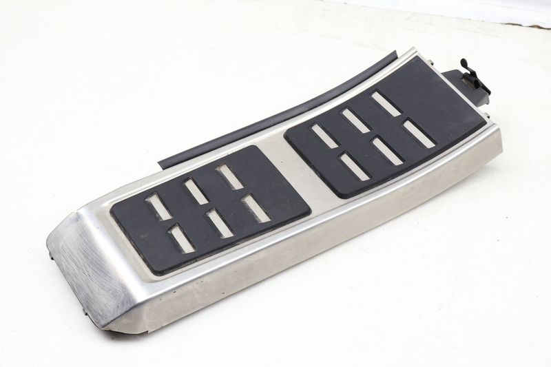 Dead Pedal / Foot Rest Cover 4G8864777 — Used (SKU 637121)