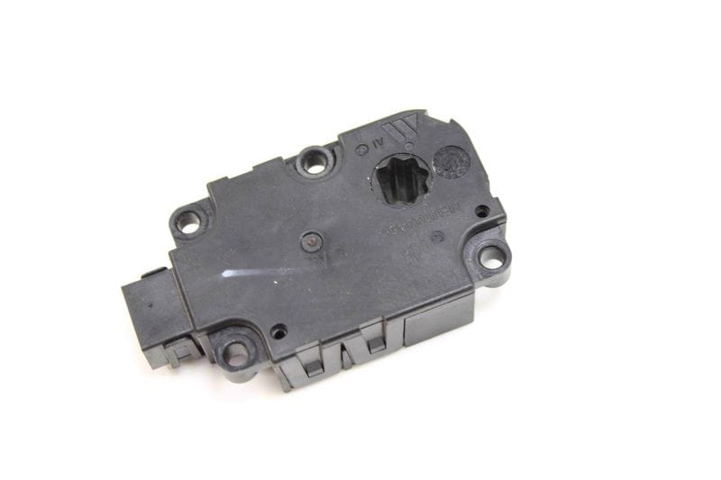 HVAC Flap / Servo Air Motor / Actuator 4H0820511E — Used (SKU 559247)