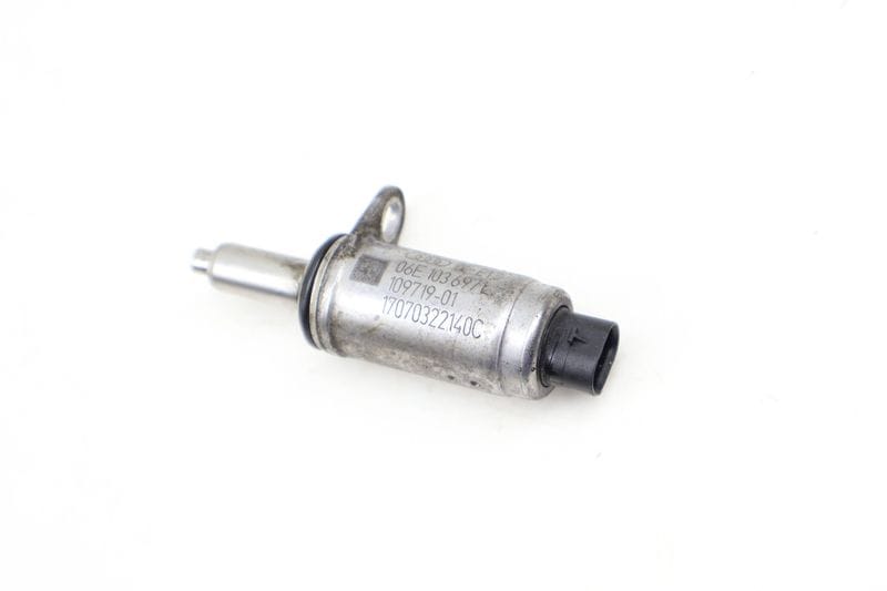 N205 Cam Valve / Camshaft Adjustment Solenoid 06E103697L — Used (SKU 636943)