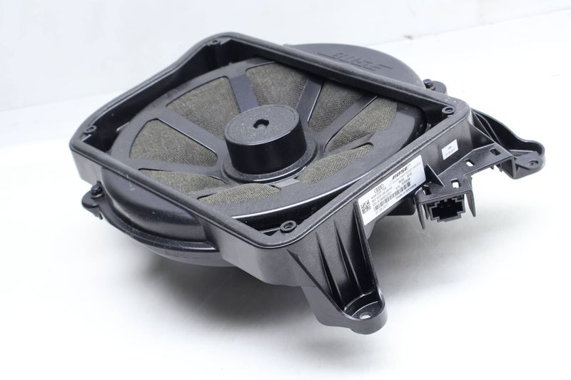 Center Bose Speaker / Woofer 4G8035709 — Used (SKU 637093)