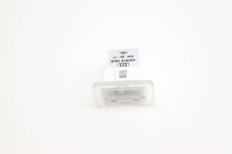 Interior Door Light 4G0919390B — Used (SKU 558904)