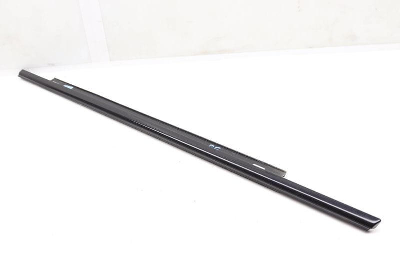 Exterior Door Window Slot Seal / Trim 4G0853764K — Used (SKU 558955)