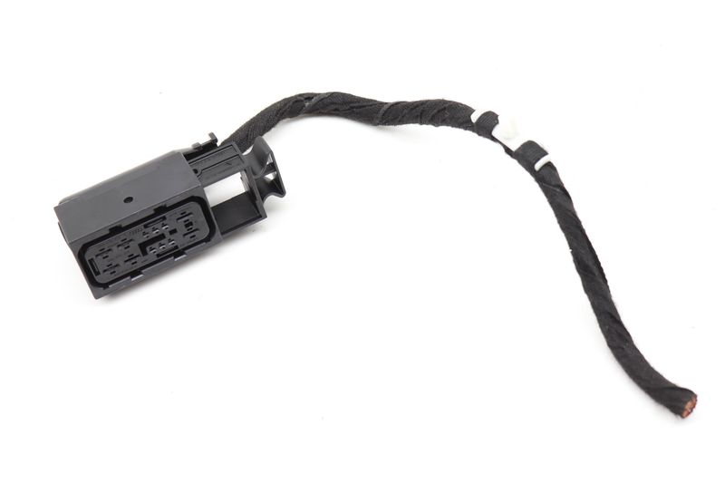Voltage Stabilizer Module Wiring Connector / Pigtail — Used (SKU 559229)