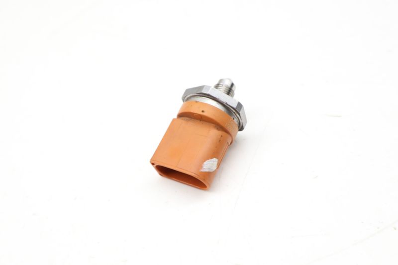 Fuel Pressure Sensor 06J906051D — Used (SKU 715185)