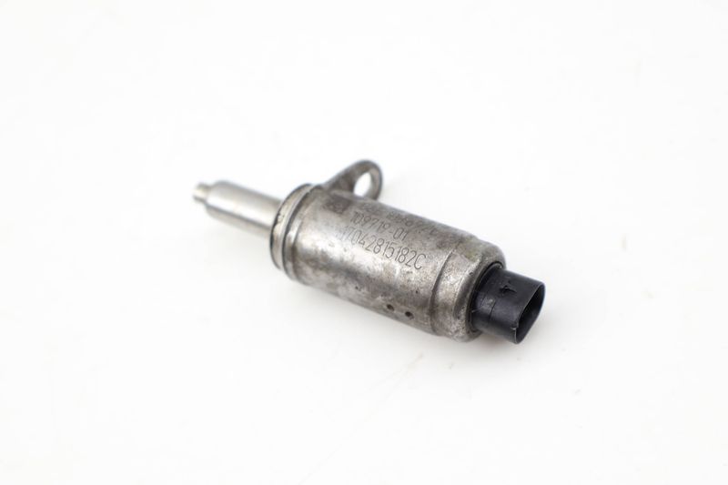 N205 Cam Valve / Camshaft Adjustment Solenoid 06E103697L — Used (SKU 715170)