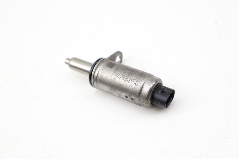 N205 Cam Valve / Camshaft Adjustment Solenoid 06E103697L — Used (SKU 715173)