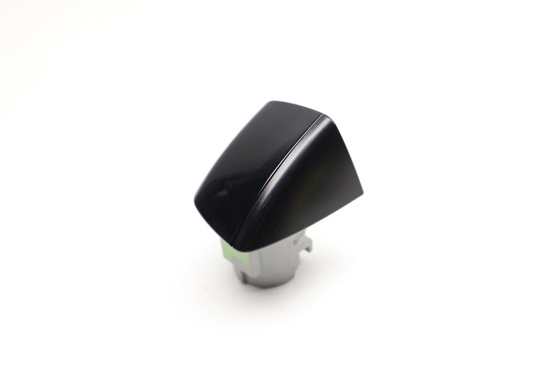 Exterior Door Handle Cylinder Housing w/ Cap 4H0837879C — Used (SKU 715292)