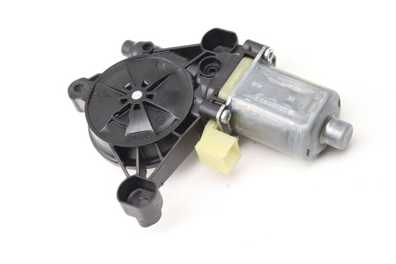Window Lifter Motor 5Q0959802B — Used (SKU 577996)