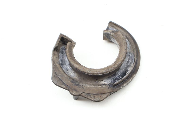 Lower Spring Pad 33536791709 — Used (SKU 628822)