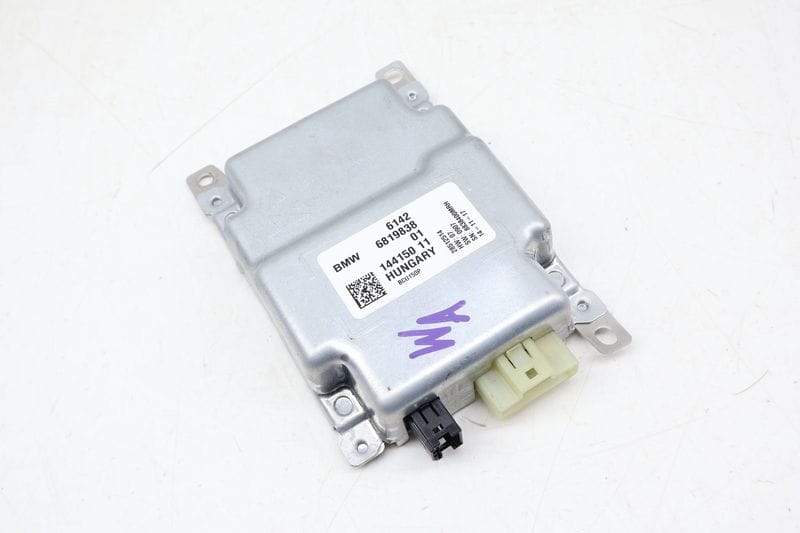 Battery Charging Module 61426819838 — Used (SKU 667741)