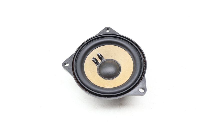 Dash / Deck Mid-Range Speaker (HIFI) 65139354084 — Used (SKU 667659)