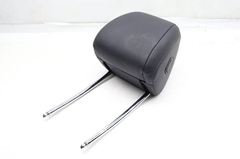 Headrest / Head Rest 52107406064 — Used (SKU 667593)