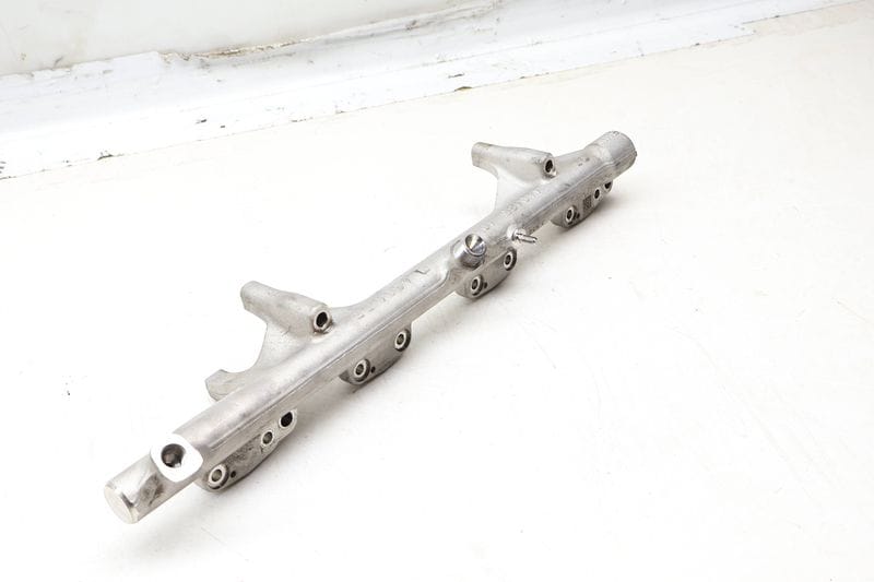 High Pressure Fuel Rail 13537639979 — Used (SKU 667965)
