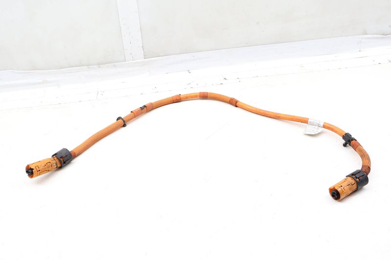 Hybrid/Electric Vehicle High-Voltage Cable 61126823582 — Used (SKU 668094)