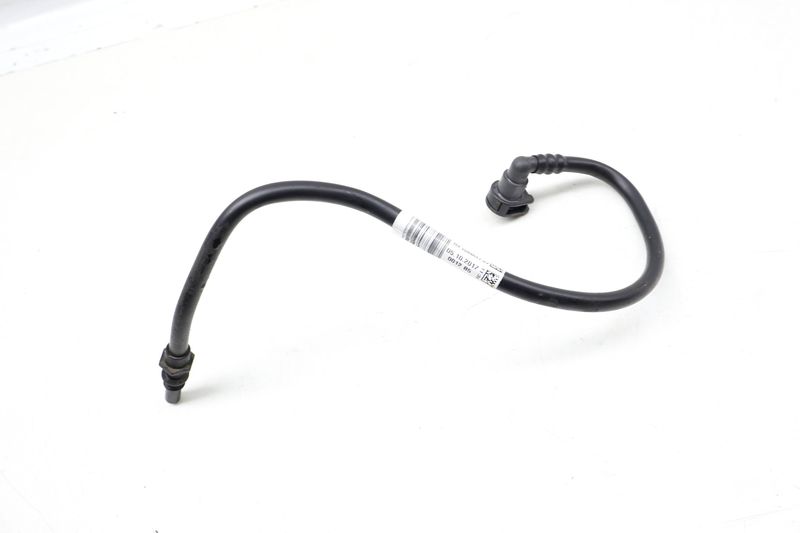 Fuel Line / Pipe (FEED) 16127386647 — Used (SKU 668063)