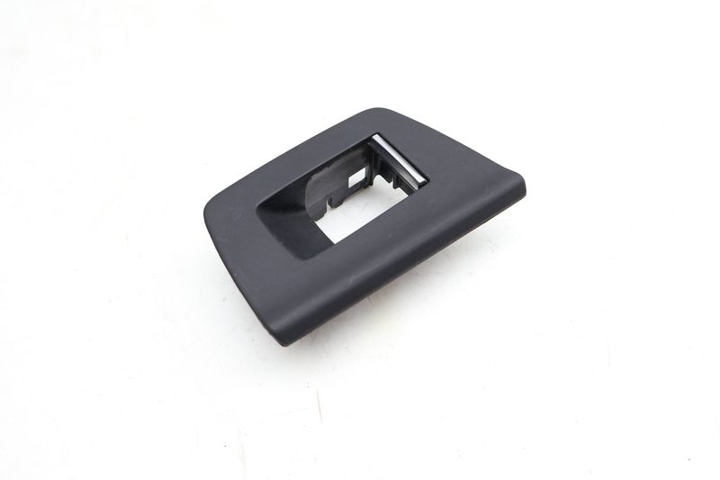 Window Switch Trim 51427438809 — Used (SKU 667929)