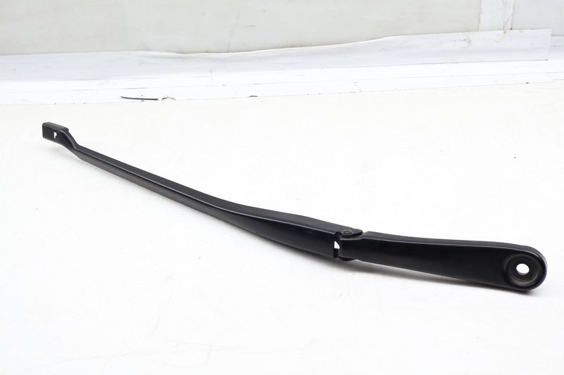 Windshield Wiper Arm 61617474830 — Used (SKU 667955)