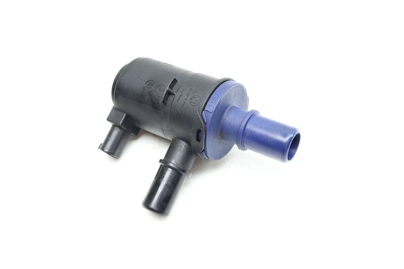 Vacuum Pump 11667441219 — Used (SKU 667889)