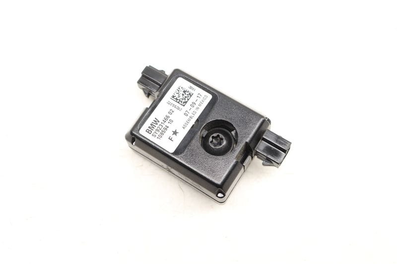 Antenna Booster / Amplifier 65209231466 — Used (SKU 515779)