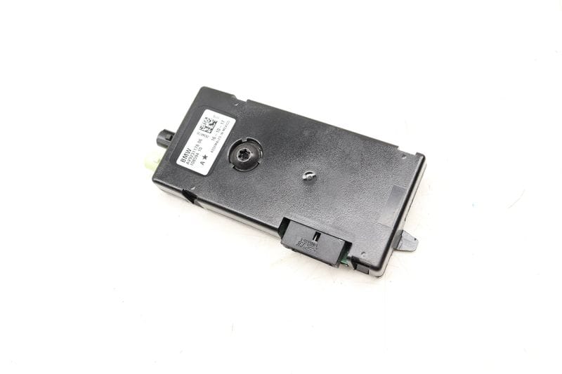 Antenna Booster / Amplifier (AM/FM) 65209231178 — Used (SKU 515777)