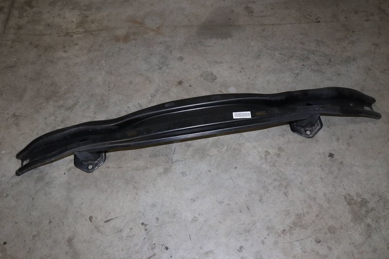 Bumper Reinforcement Bar / Impact Beam 51127256928 — Used (SKU 516180)