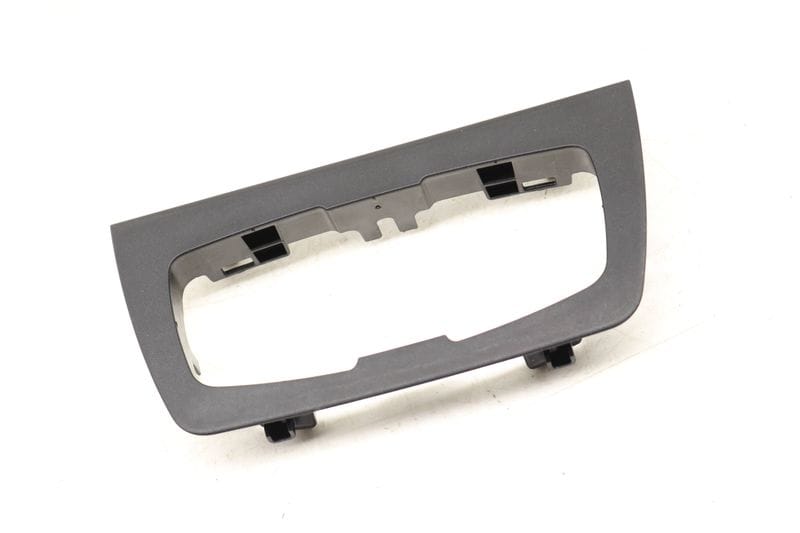 Headlight Dial / Switch Trim Bezel 51459218531 — Used (SKU 538281)