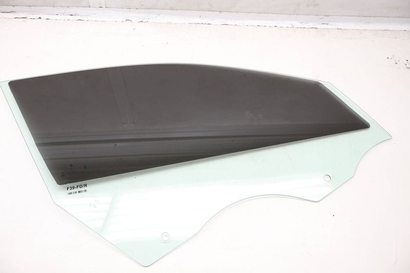 Door Window Glass 51337420396 — Used (SKU 619415)
