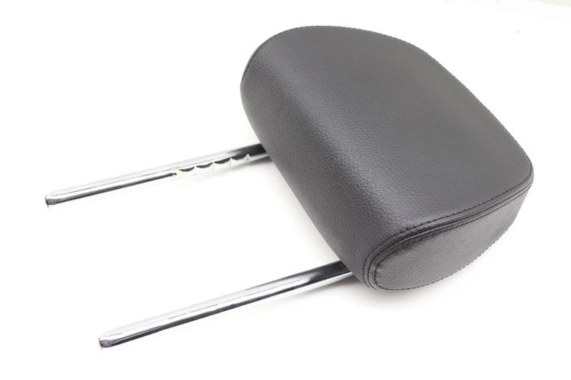 Headrest / Head Rest 52207384917 — Used (SKU 580637)