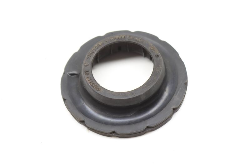 Upper Spring Pad / Rubber Mount 33536875113 — Used (SKU 581091)