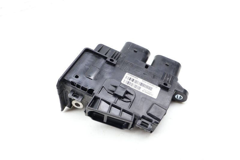 Battery Terminal / Distribution Point 61149326204 — Used (SKU 706306)