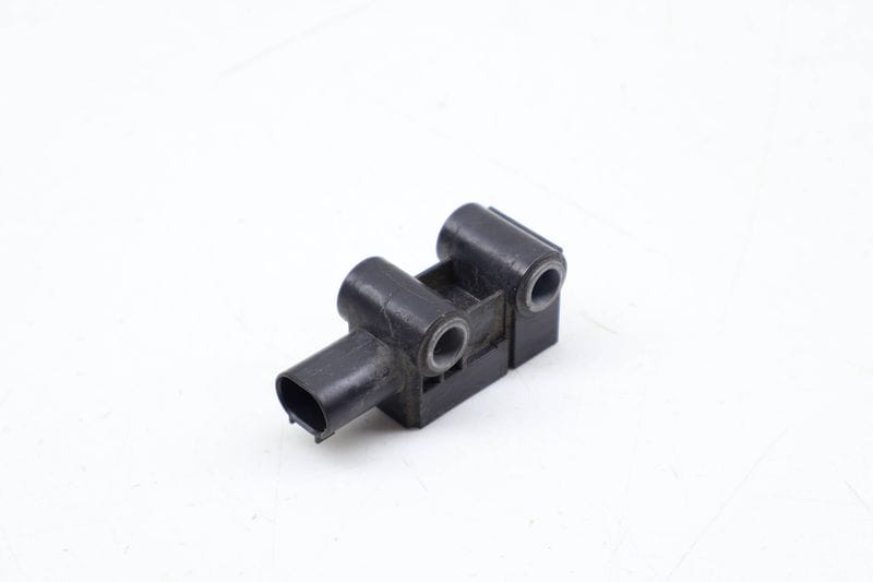 Impact / Crash Sensor 65779224176 — Used (SKU 707029)