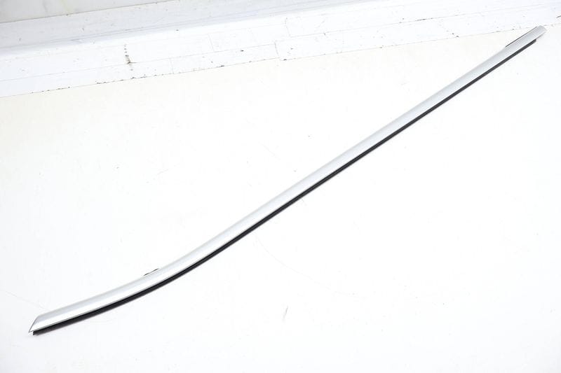 Exterior Door / Window Slot Seal Trim 51337364753 — Used (SKU 707207)