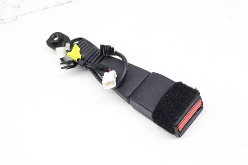 Seat Belt Buckle / Receiver 72117394926 — Used (SKU 707079)
