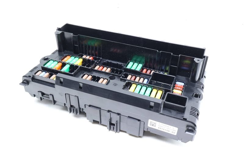 Power Distribution / Fuse Box 61149315150 — Used (SKU 706945)