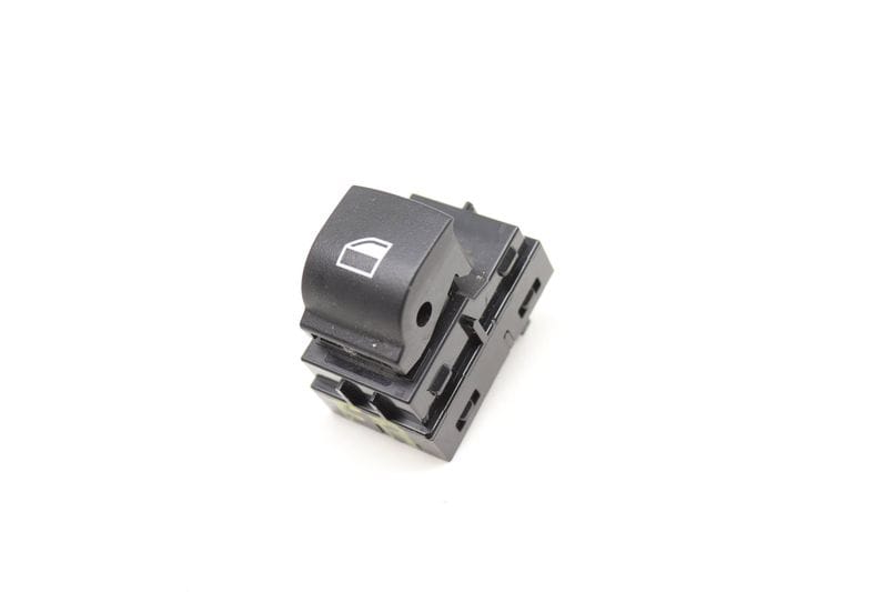 Power Window Switch 61319361939 — Used (SKU 592676)