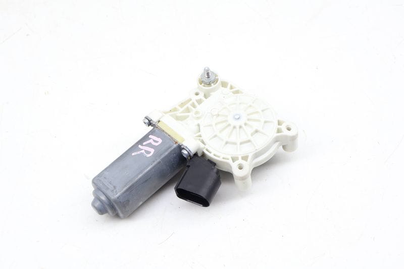 Window Lifter Motor 67627322748 — Used (SKU 707227)