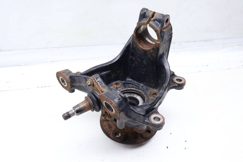 Spindle Knuckle w/ Wheel Bearing 31216855954 — Used (SKU 707329)