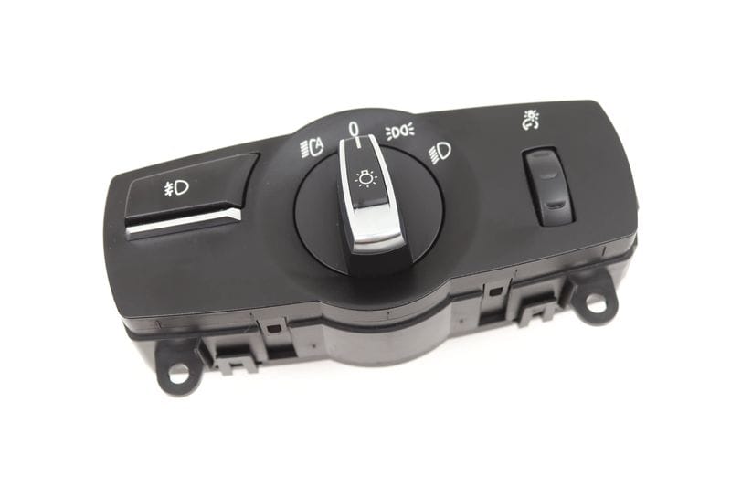 Headlight Dial / Fog Light Switch 61316803962 — Used (SKU 592703)