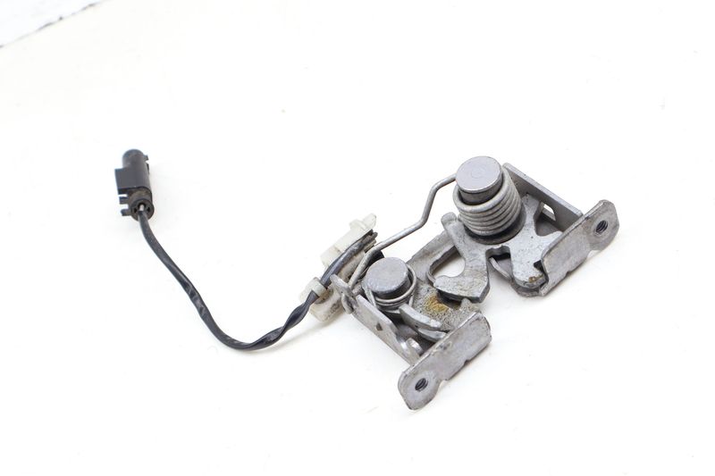 Hood Latch / Lock 51237210731 — Used (SKU 707046)
