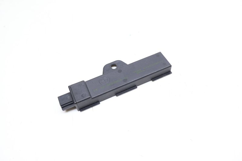 Keyless Entry Antenna 65209220832 — Used (SKU 706311)