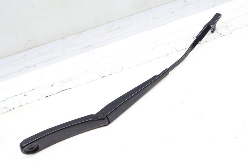 Windshield Wiper Arm 61617213271 — Used (SKU 707288)