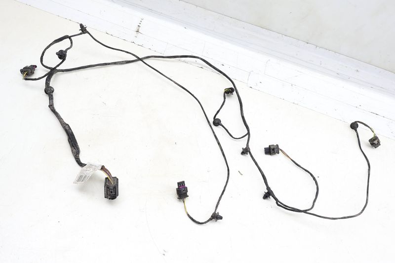 Bumper / PDC Wiring Harness 61129315100 — Used (SKU 707352)