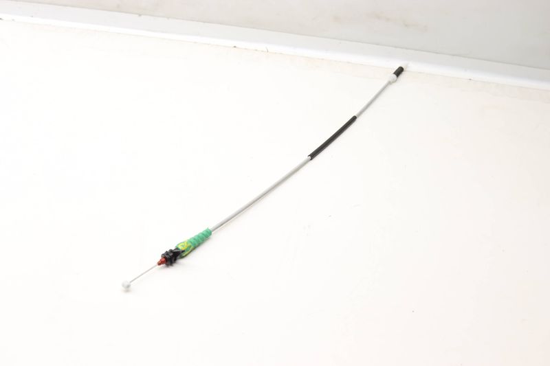 Exterior Door Handle Release / Bowden Cable 51227319353 — Used (SKU 592619)