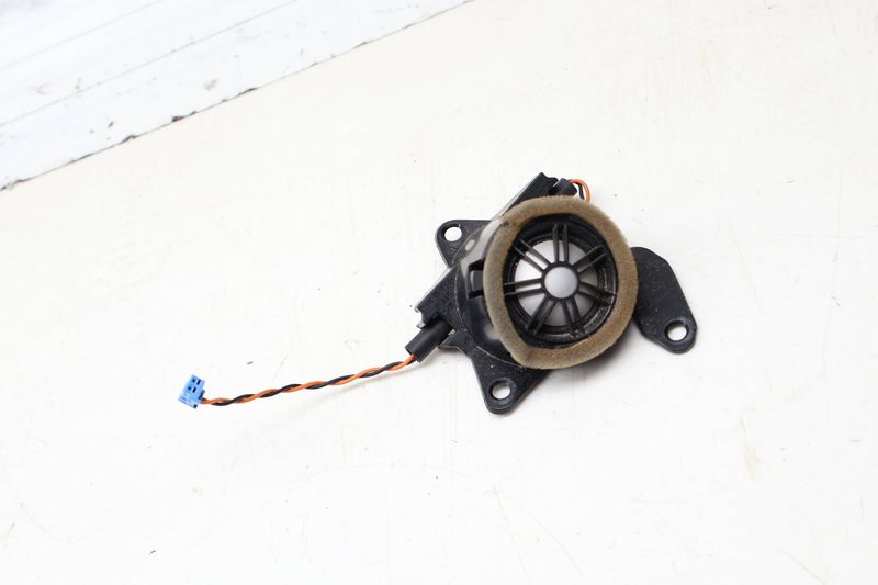 Top-Hifi Speaker Mount / Bracket w/ Tweeter 51477362102 — Used (SKU 707107)