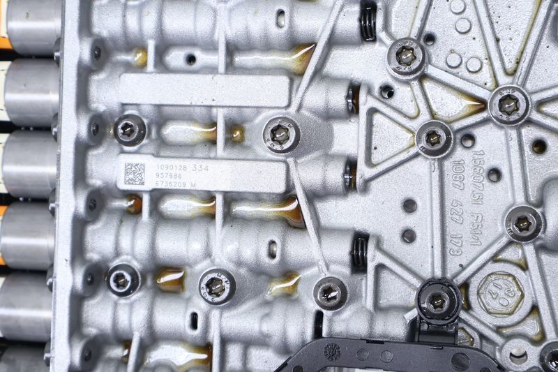 BMW Transmission Valve Body / Mechatronic (GA8HP45Z) 24347647840